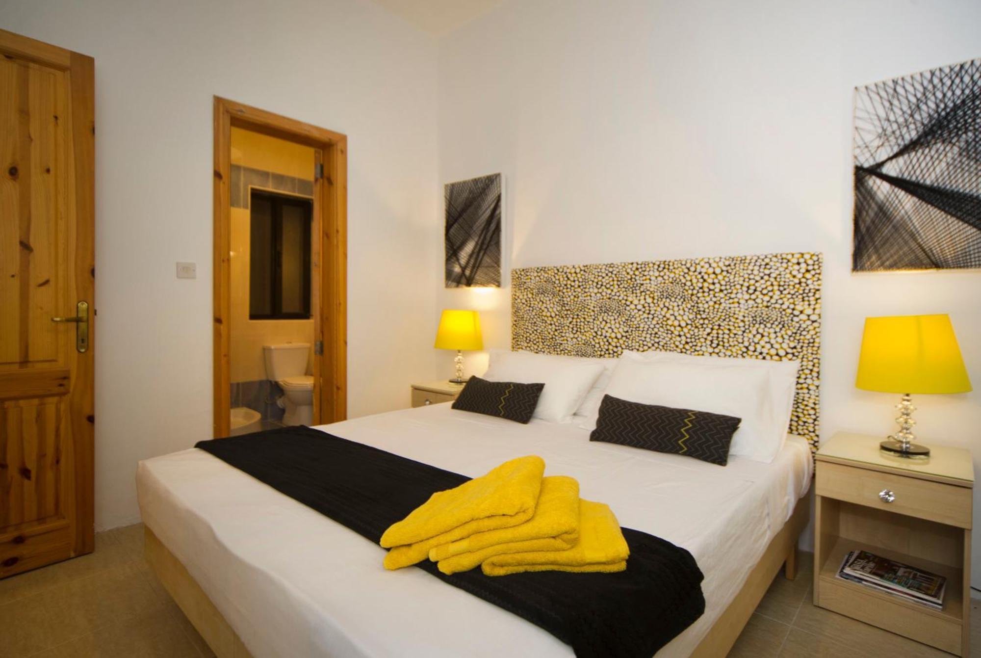 Ferienwohnung Maltese Balcony San Ġiljan Exterior foto