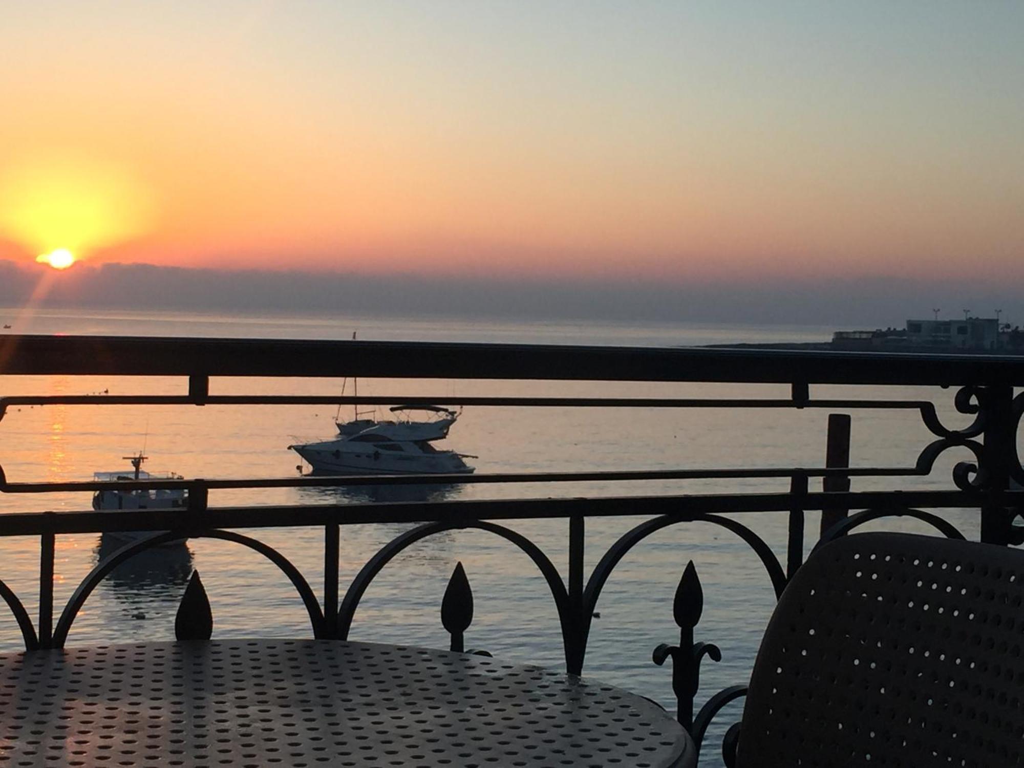 Ferienwohnung Maltese Balcony San Ġiljan Exterior foto